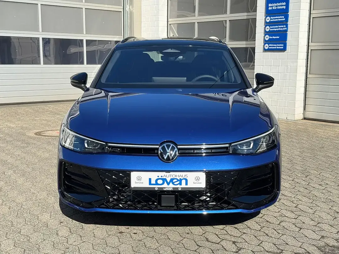 Volkswagen Passat Variant - Thumbnail 2