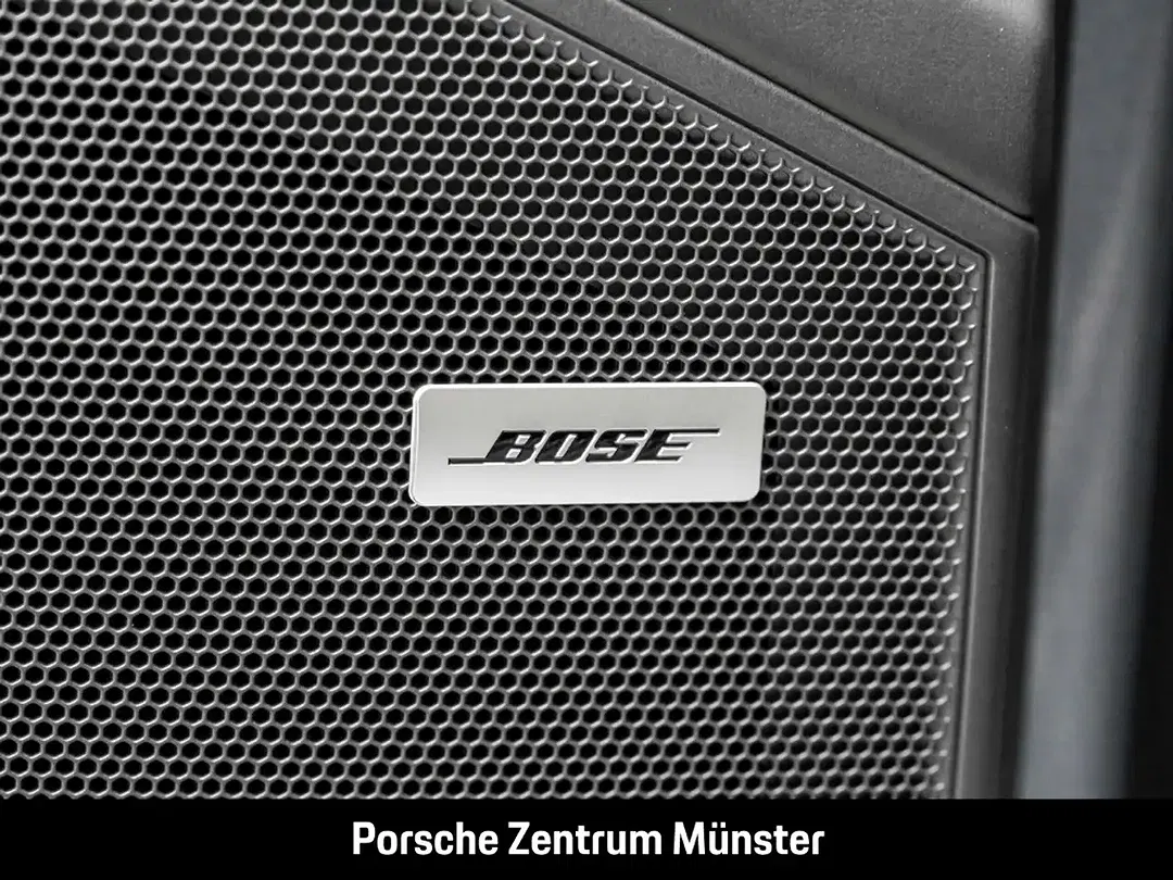Porsche Cayenne - Thumbnail 10