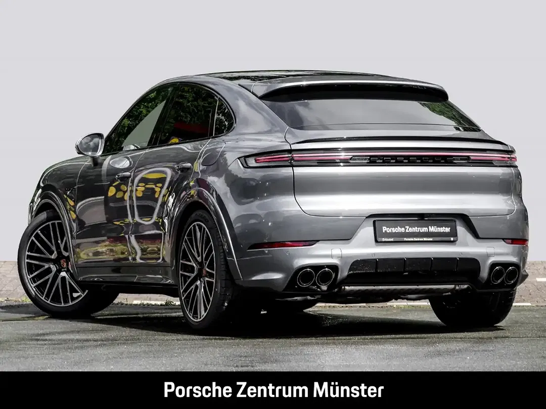 Porsche Cayenne - Thumbnail 3
