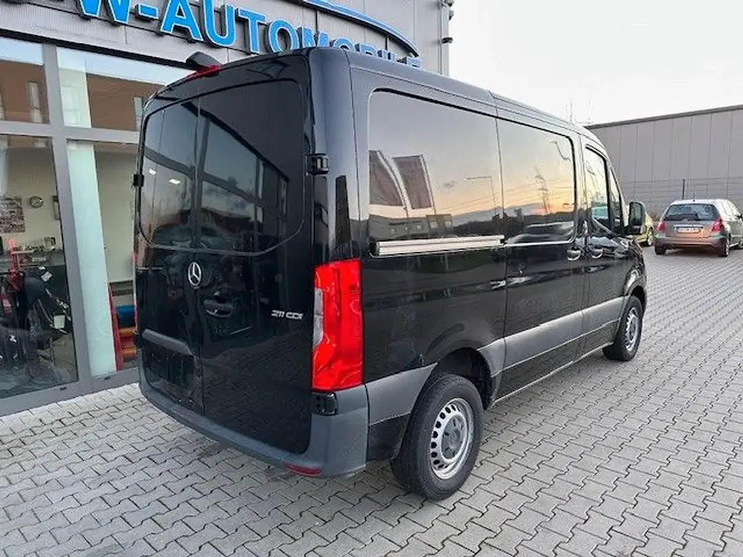Mercedes-Benz Sprinter - Thumbnail 10