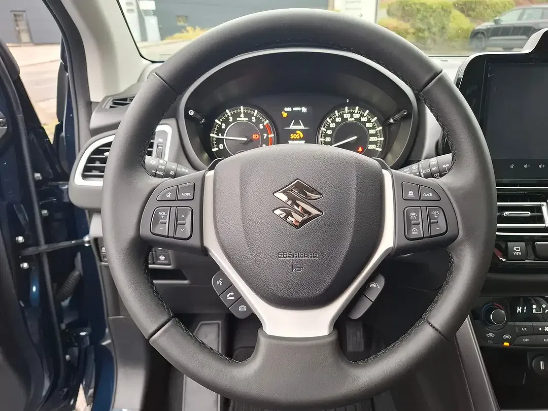 Suzuki S-Cross - Thumbnail 10