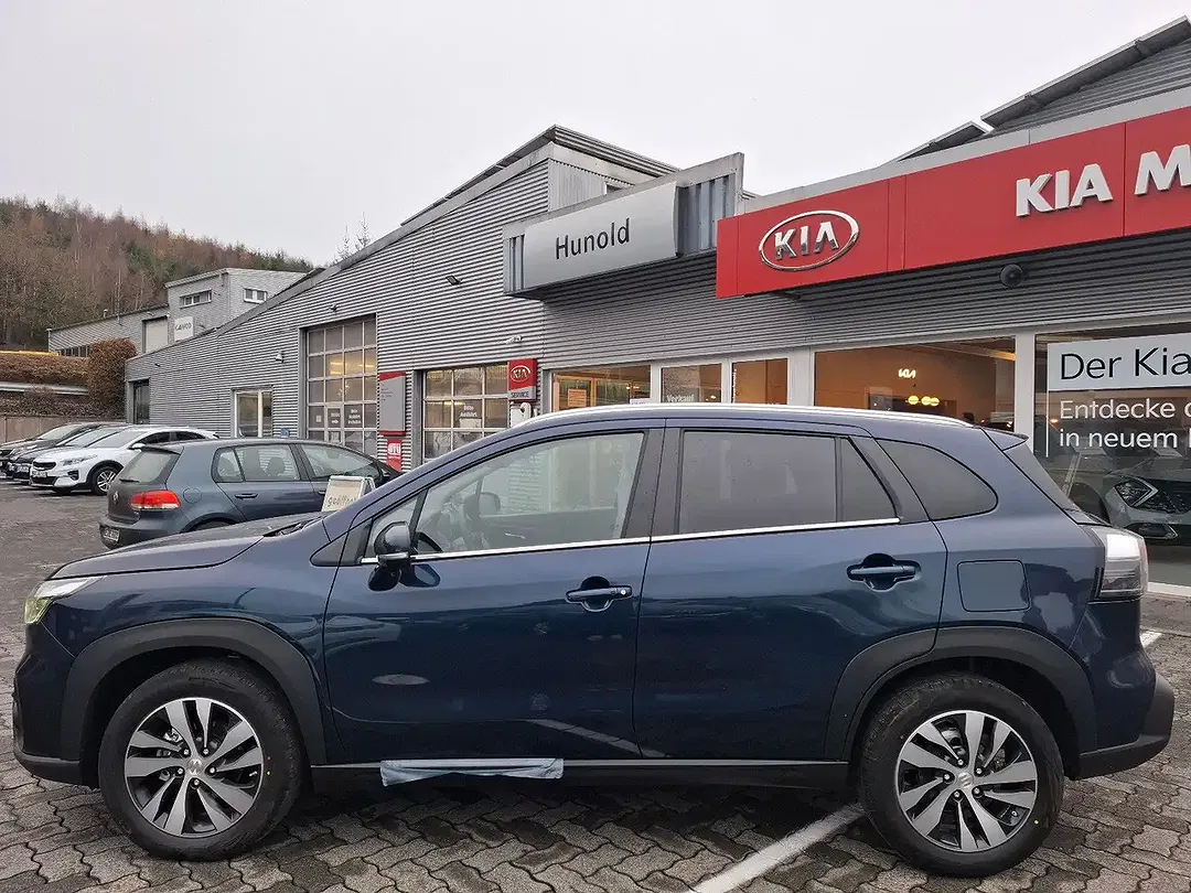 Suzuki S-Cross - Thumbnail 4