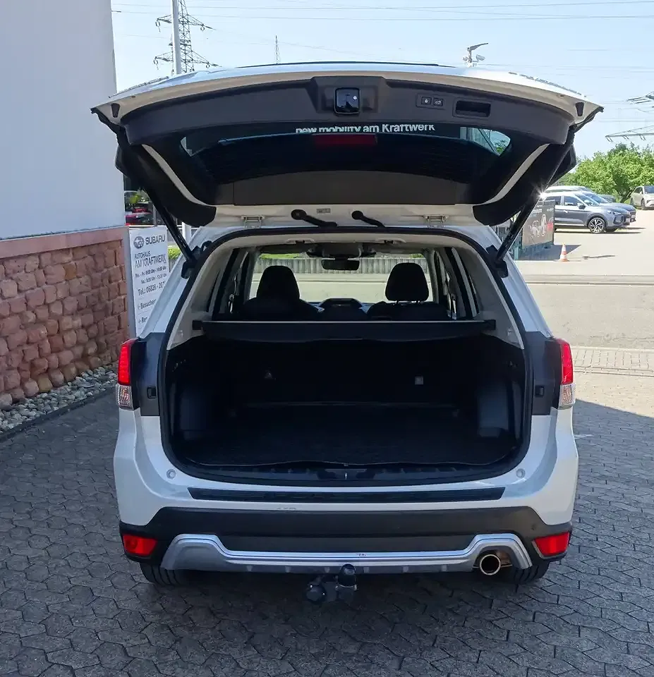 Subaru Forester - Thumbnail 8