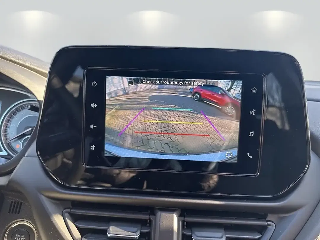 Suzuki S-Cross - Thumbnail 14