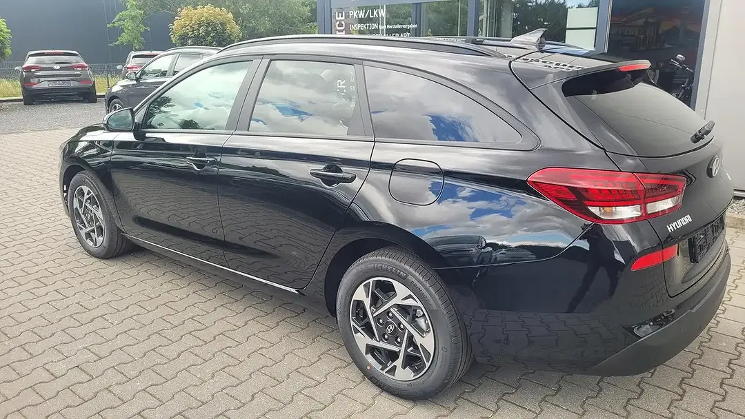 Hyundai i30 - Thumbnail 6