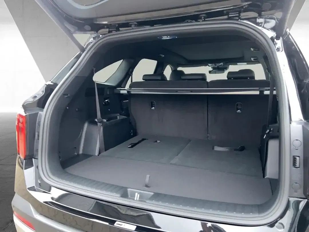 Kia Sorento - Thumbnail 11
