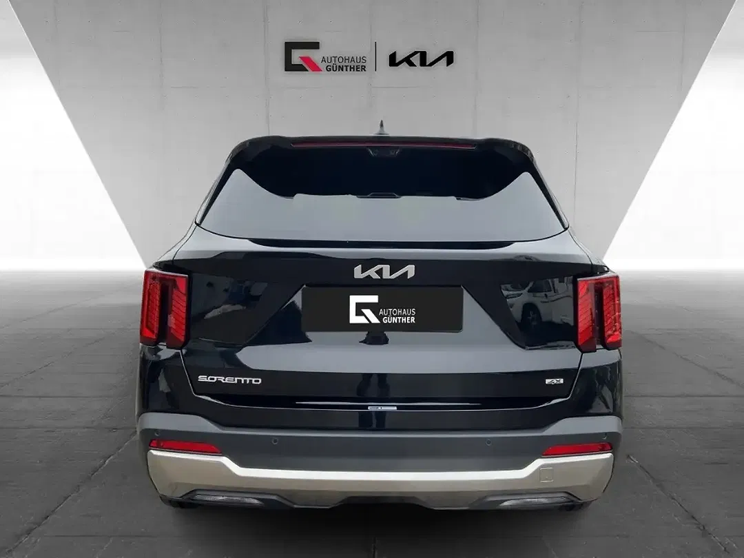 Kia Sorento - Thumbnail 2