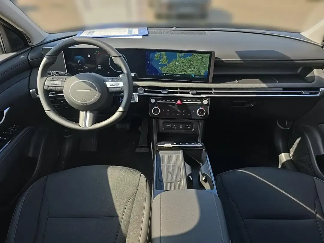 Hyundai TUCSON - Thumbnail 11