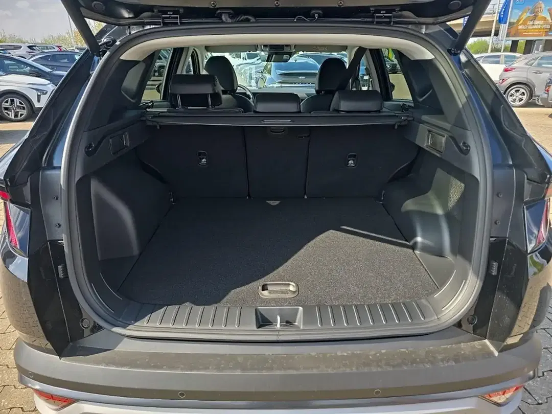 Hyundai TUCSON - Thumbnail 12