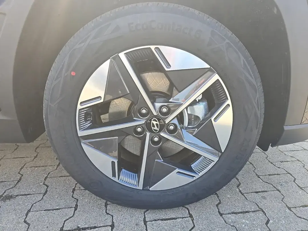 Hyundai TUCSON - Thumbnail 15