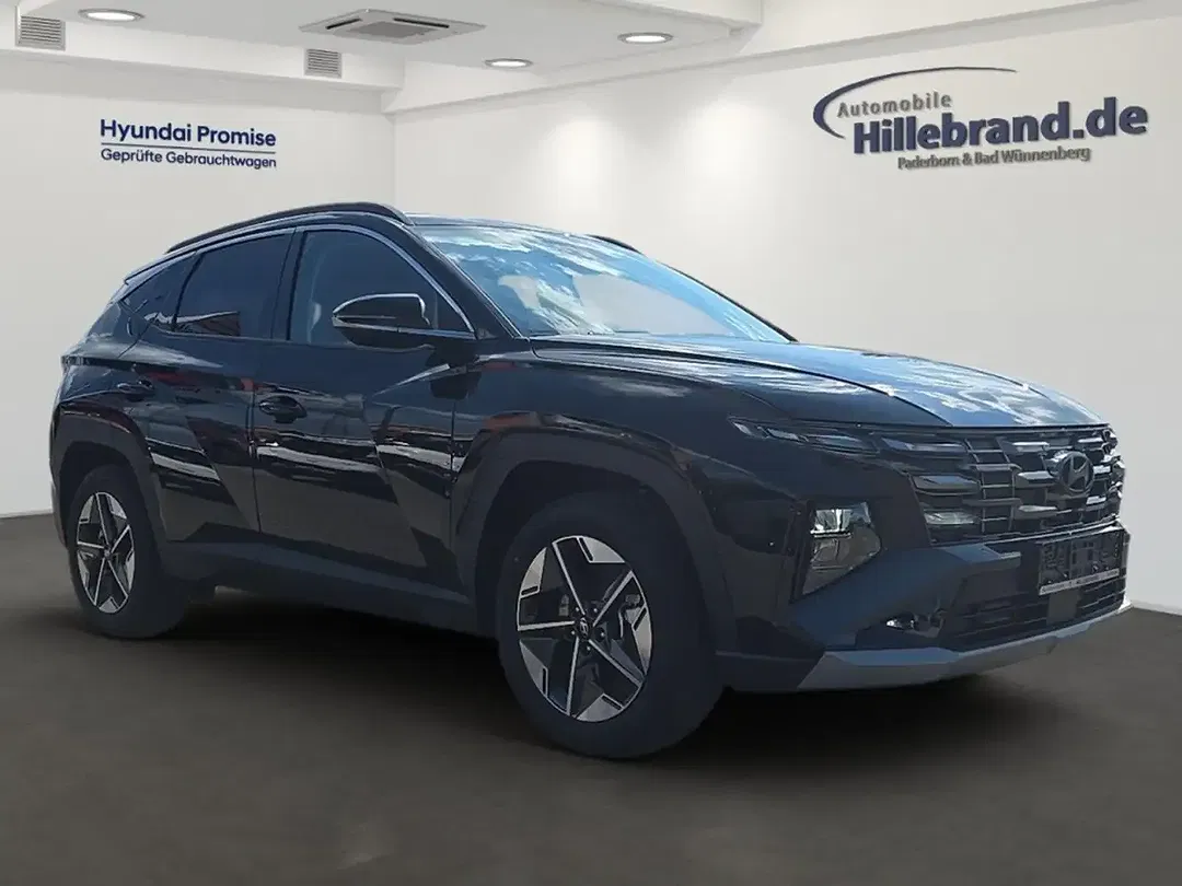 Hyundai TUCSON - Thumbnail 2