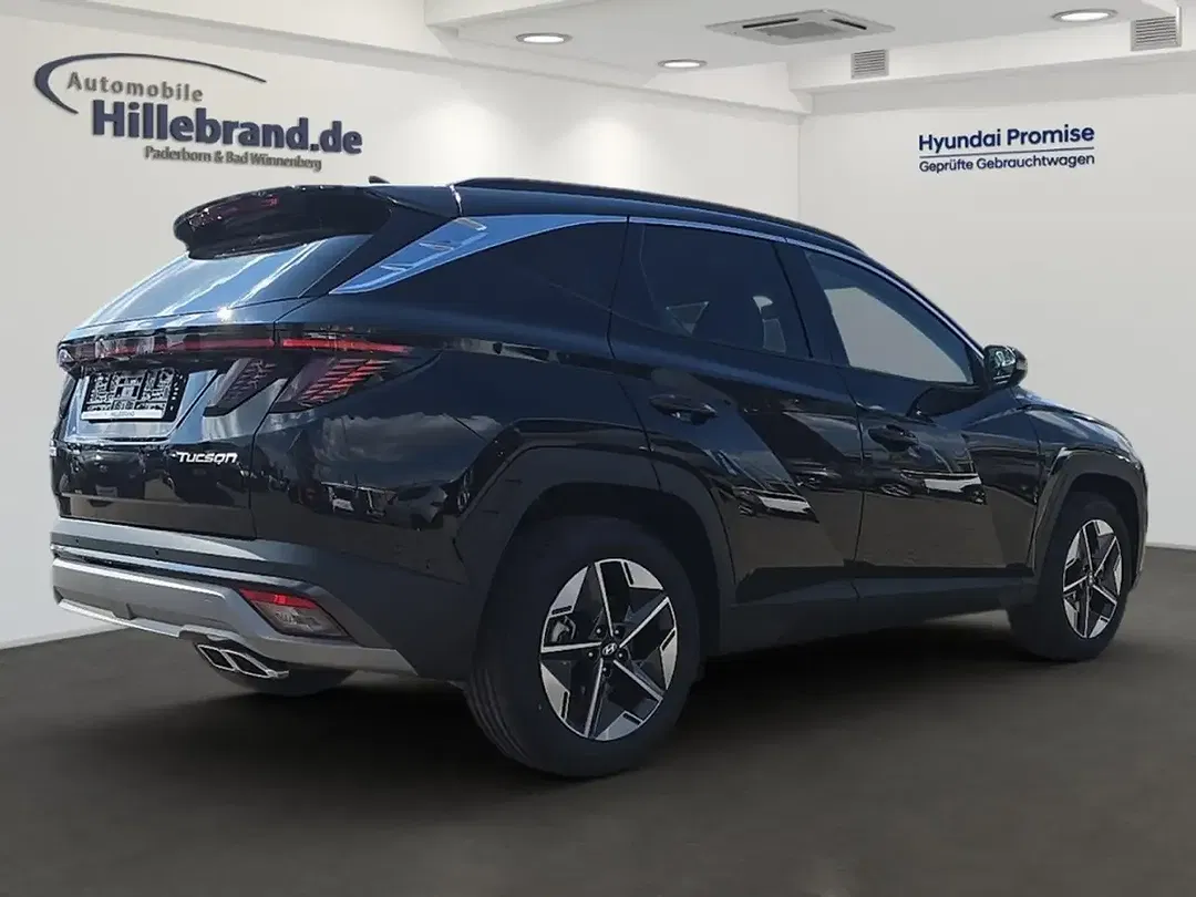 Hyundai TUCSON - Thumbnail 3