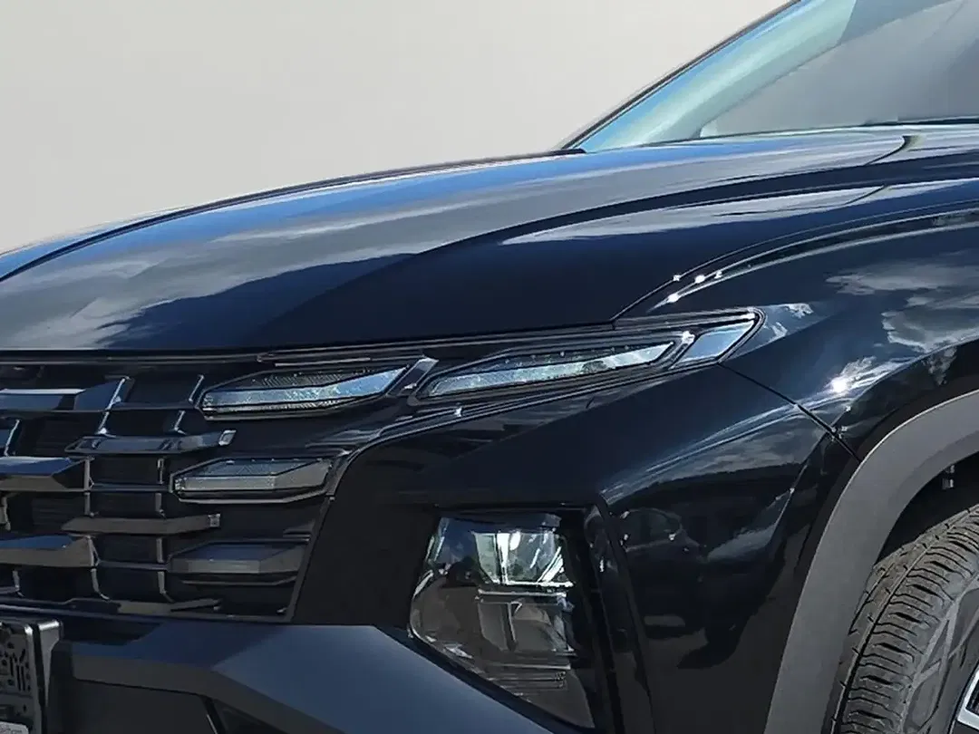 Hyundai TUCSON - Thumbnail 5