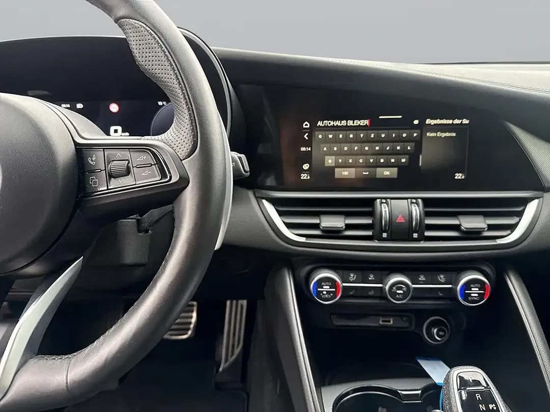 Alfa Romeo Giulia - Thumbnail 9