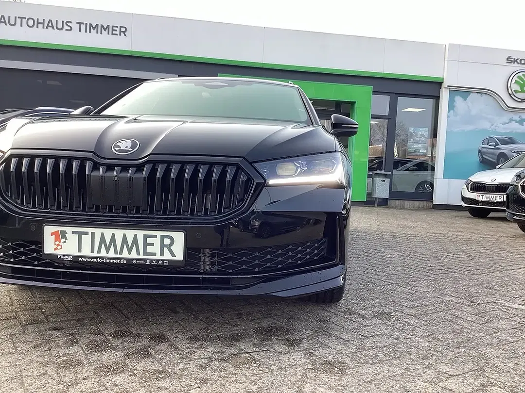 Skoda Superb - Thumbnail 4