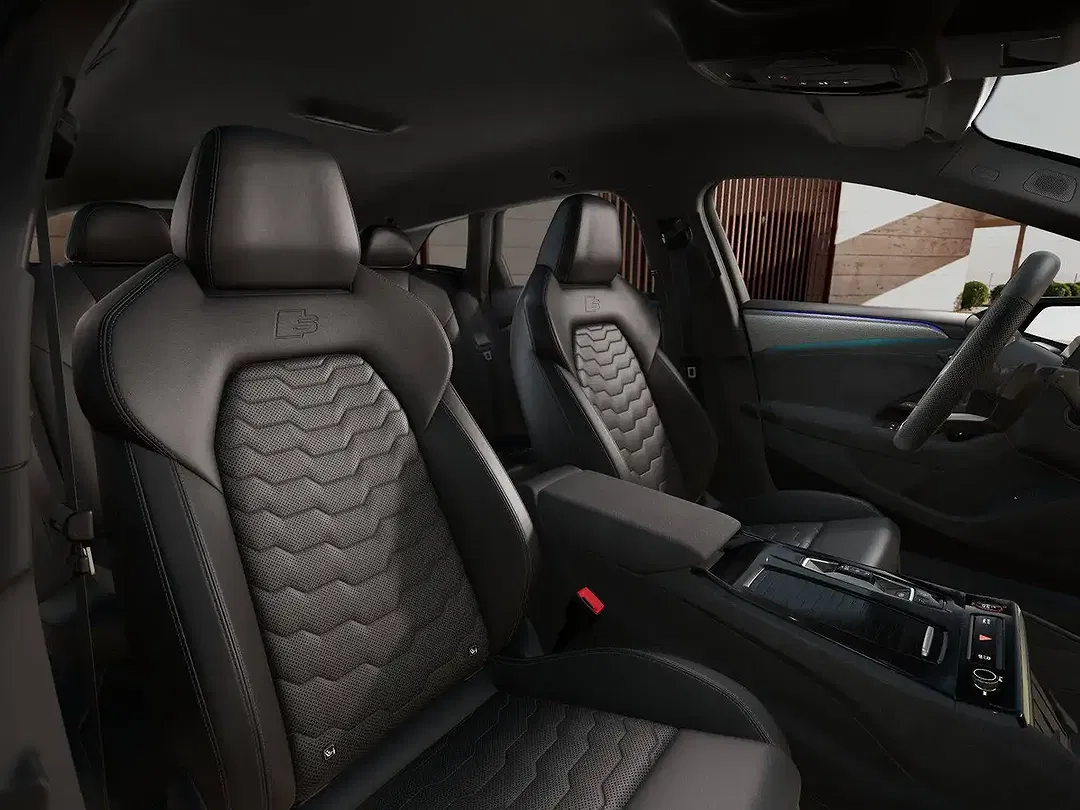 Audi S6 e-tron - Thumbnail 6