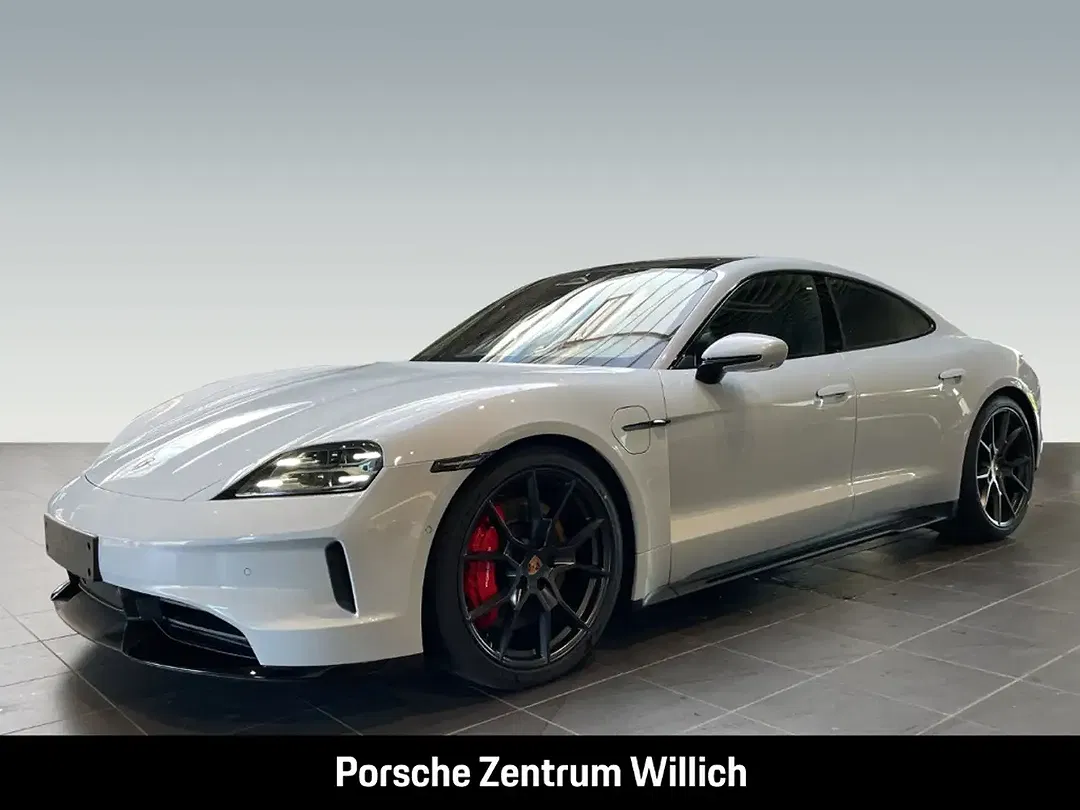 Porsche Taycan - Thumbnail 1