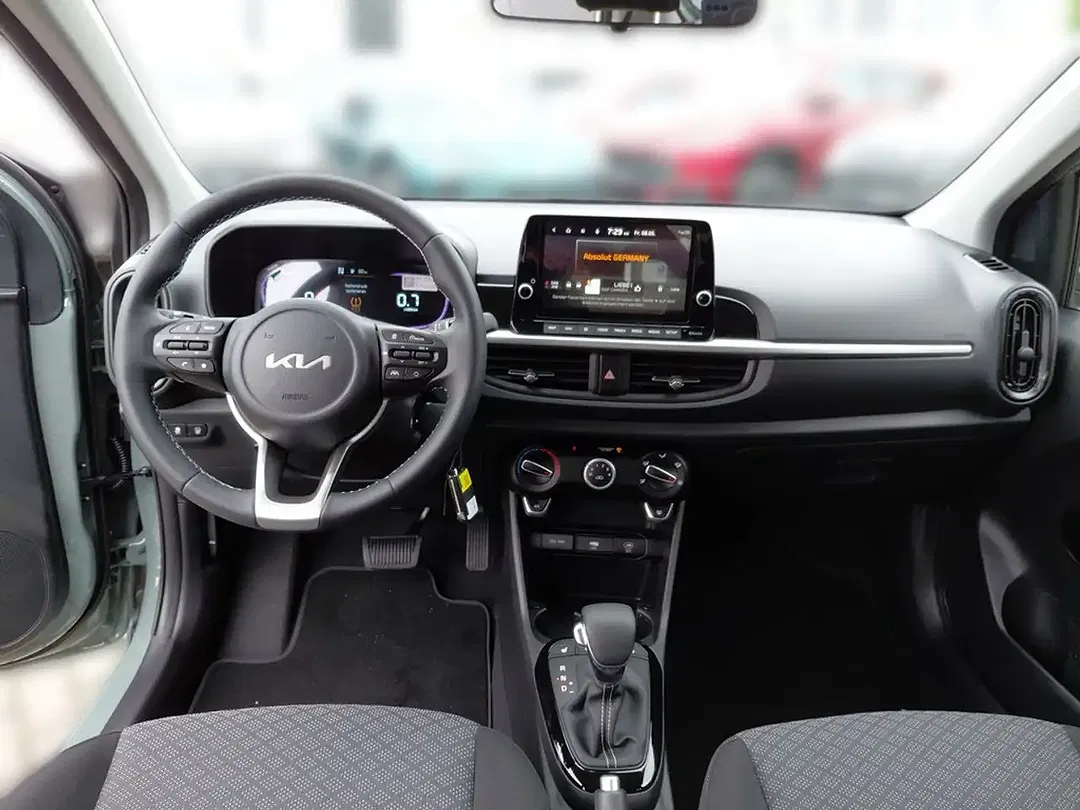 Kia Picanto - Thumbnail 10