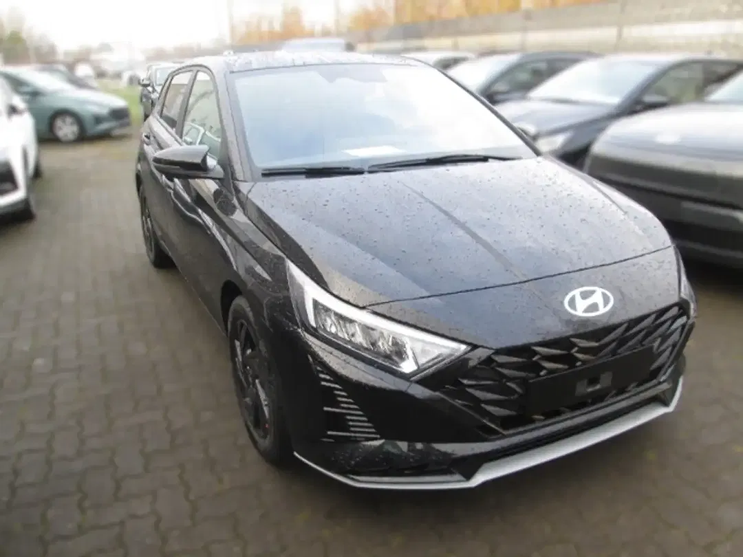 Hyundai i20 - Thumbnail 2