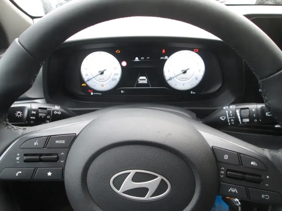 Hyundai i20 - Thumbnail 9