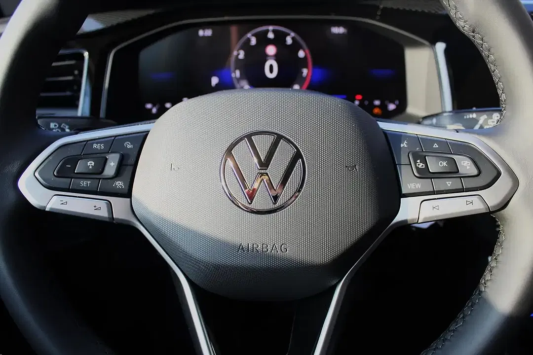 Volkswagen Polo - Thumbnail 13