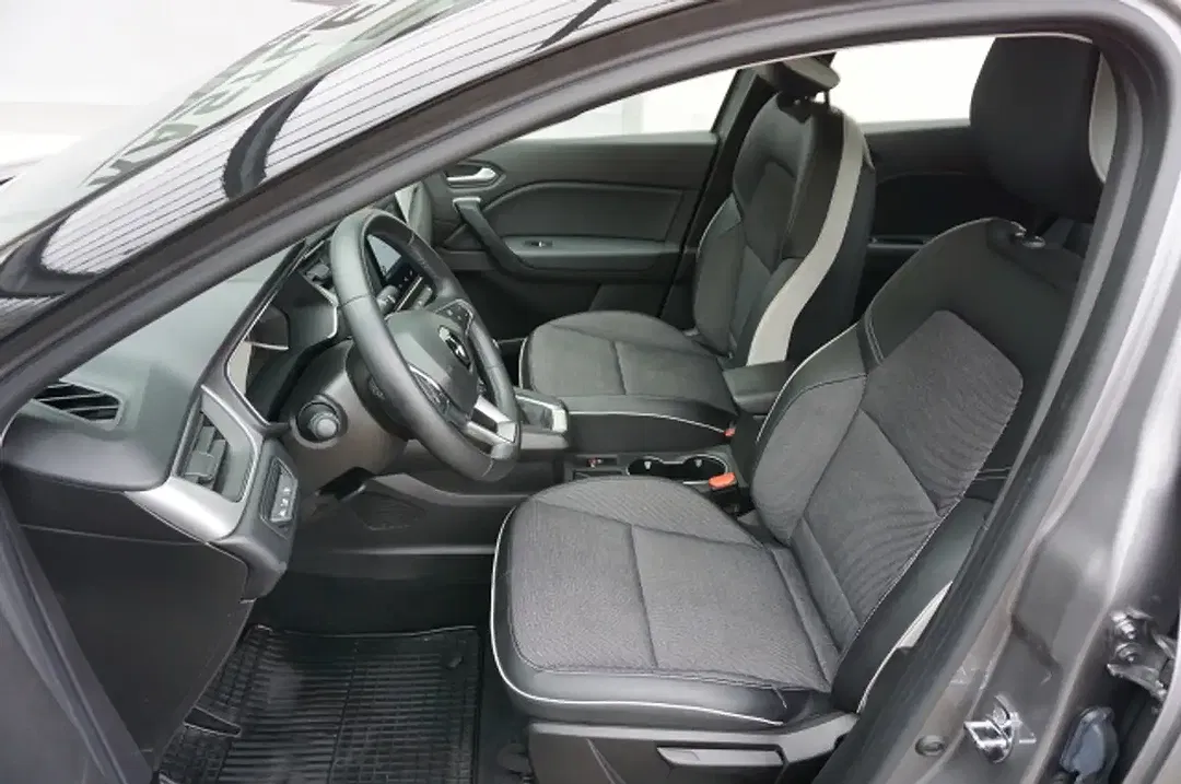 Renault Captur - Thumbnail 5