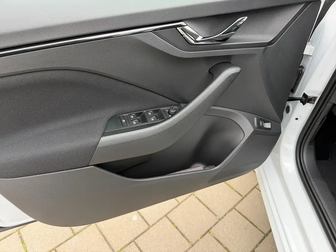 Skoda Kamiq - Thumbnail 14