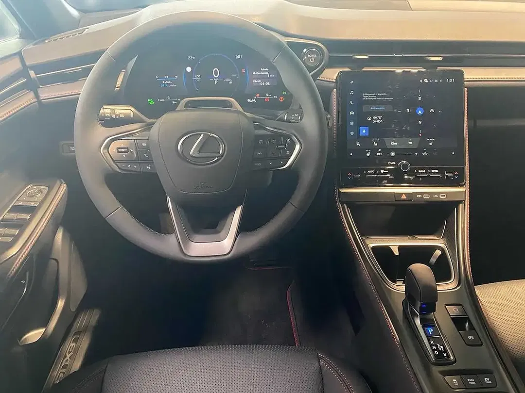 Lexus LBX - Thumbnail 11