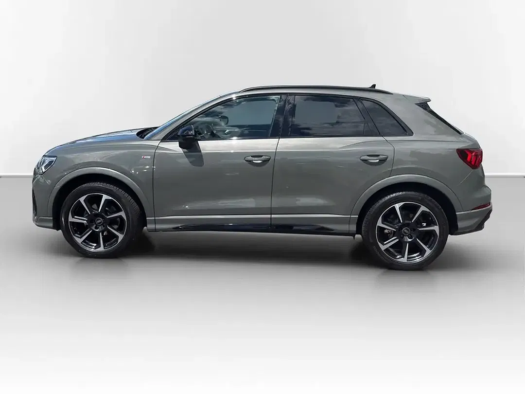Audi Q3 - Thumbnail 8