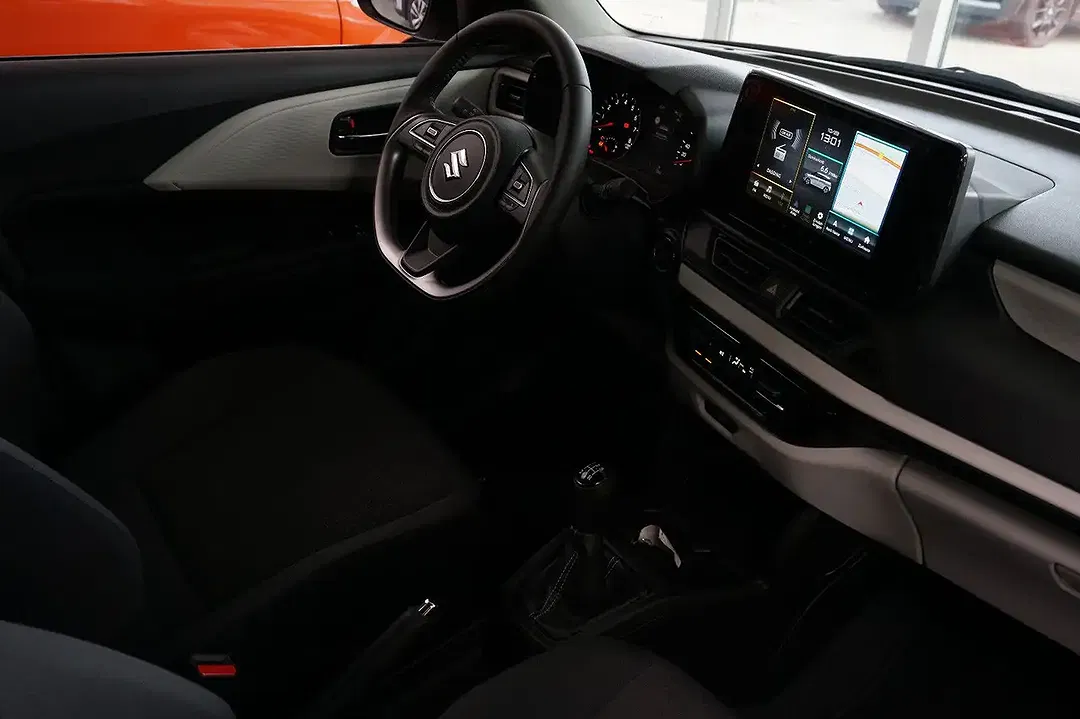Suzuki Swift - Thumbnail 12