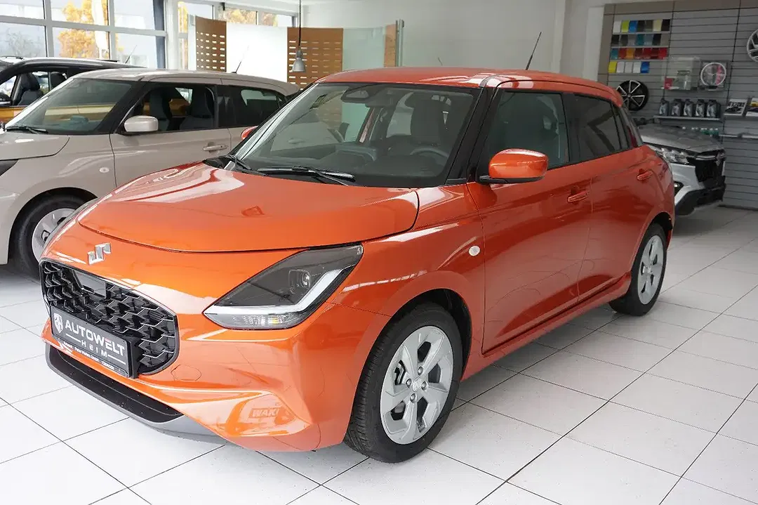 Suzuki Swift - Thumbnail 3