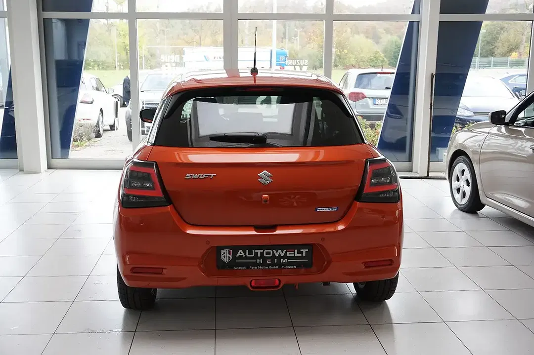 Suzuki Swift - Thumbnail 6