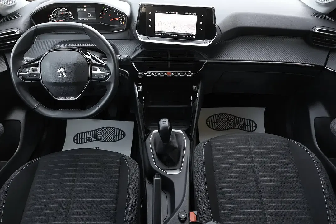 Peugeot 208 - Thumbnail 7