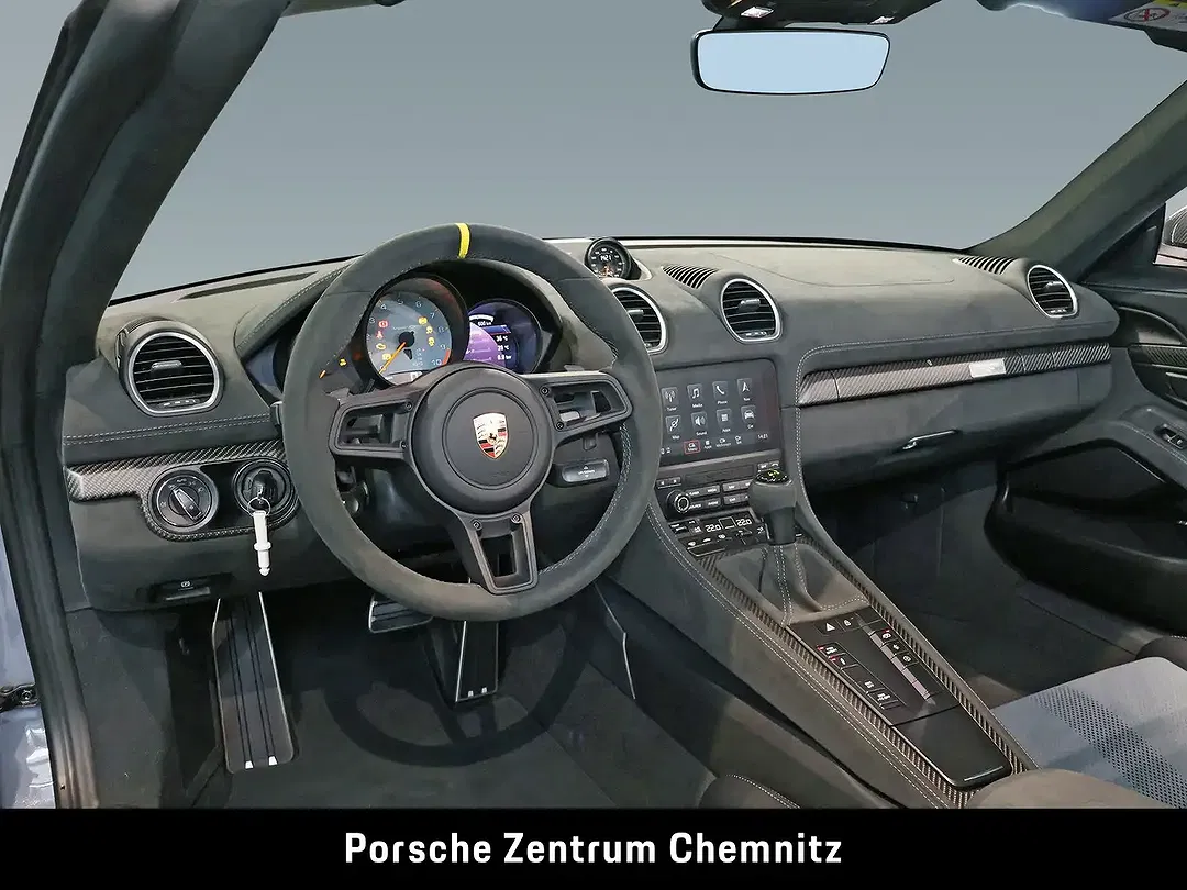 Porsche 718 Spyder - Thumbnail 8