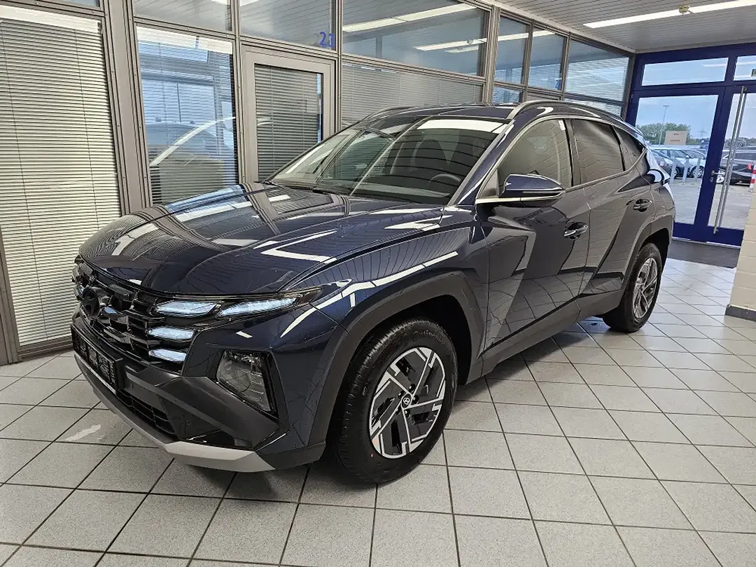 Hyundai TUCSON - Thumbnail 2