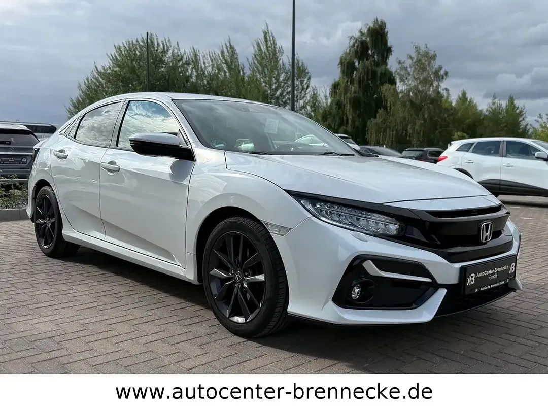 Honda Civic - Thumbnail 4