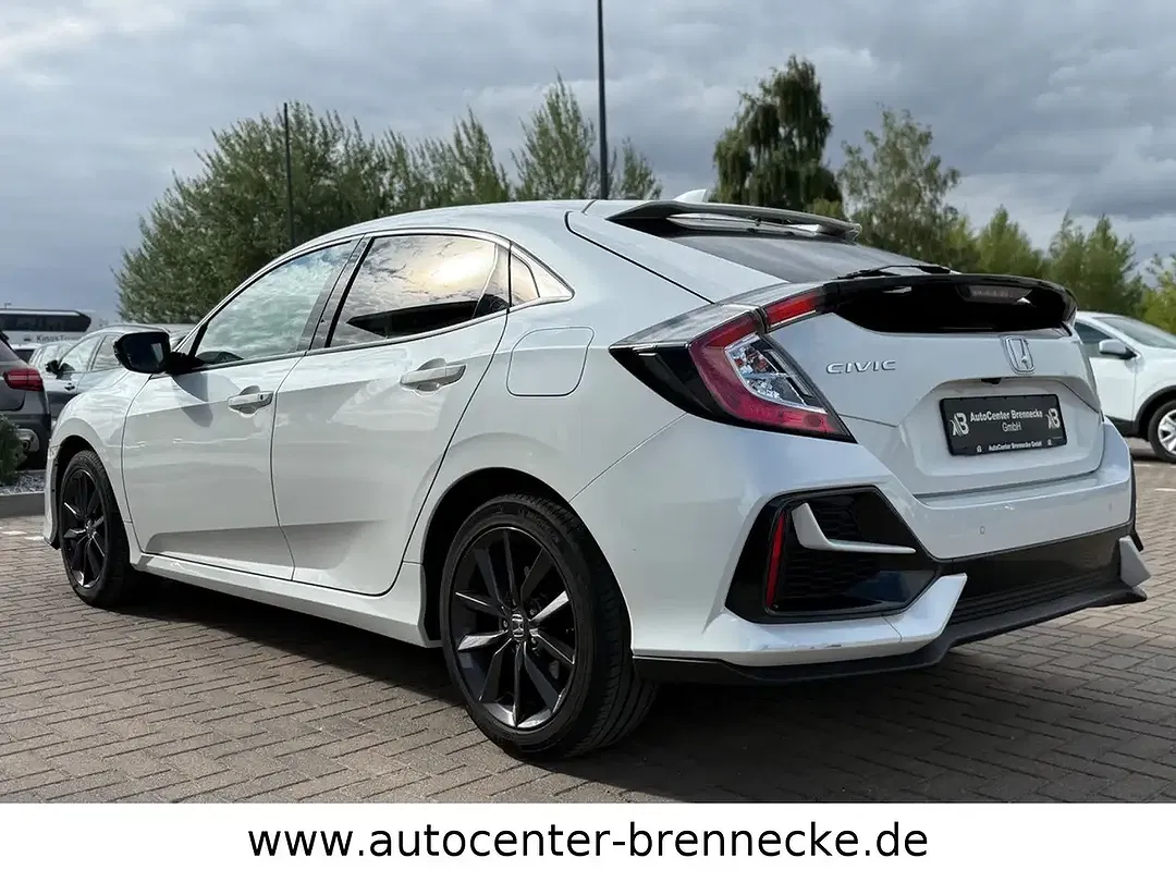 Honda Civic - Thumbnail 7