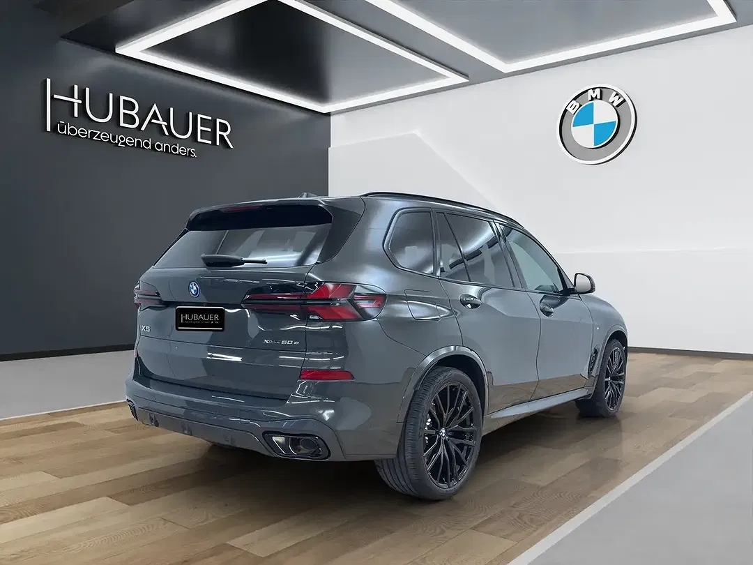 BMW X5 - Thumbnail 4