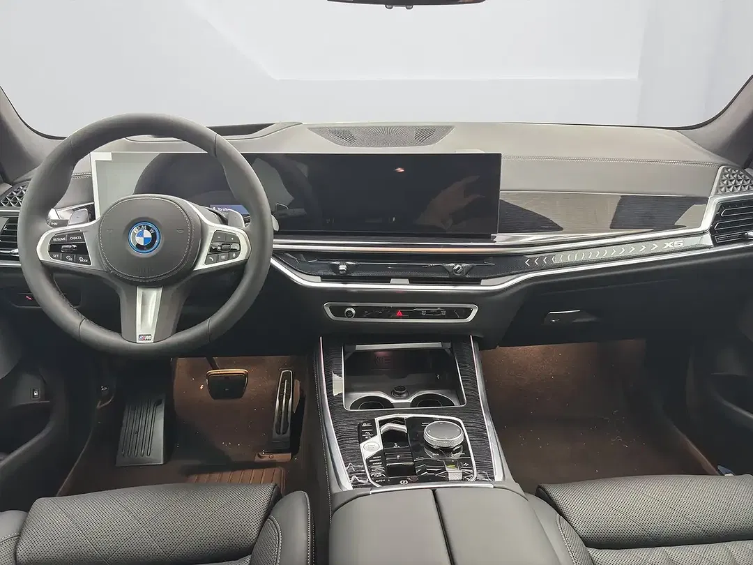 BMW X5 - Thumbnail 5