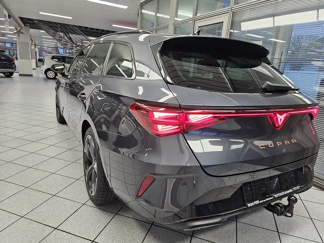 CUPRA Leon - Thumbnail 9