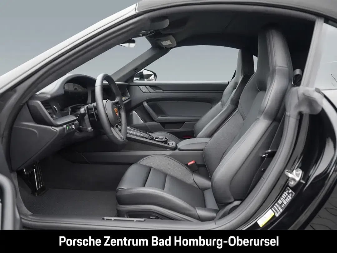 Porsche 992 - Thumbnail 10