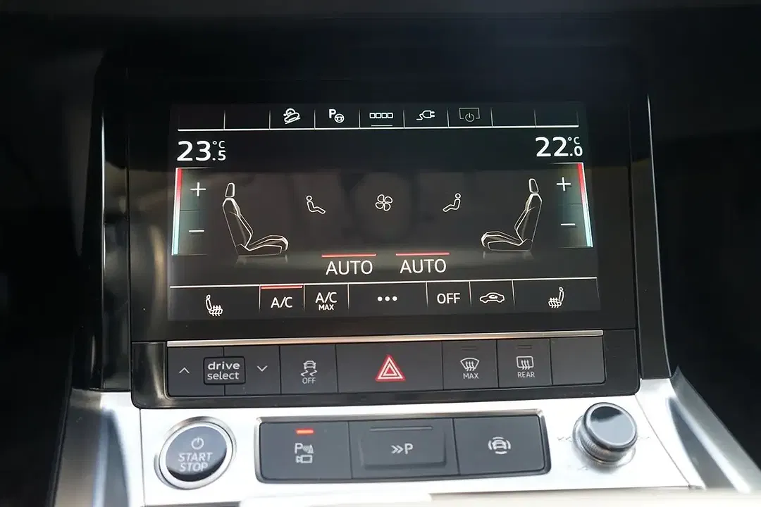 Audi Q8 e-tron - Thumbnail 12