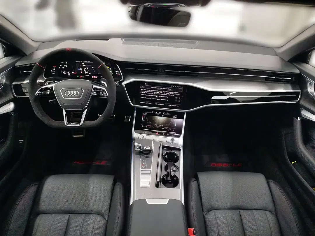 Audi RS6 - Thumbnail 11