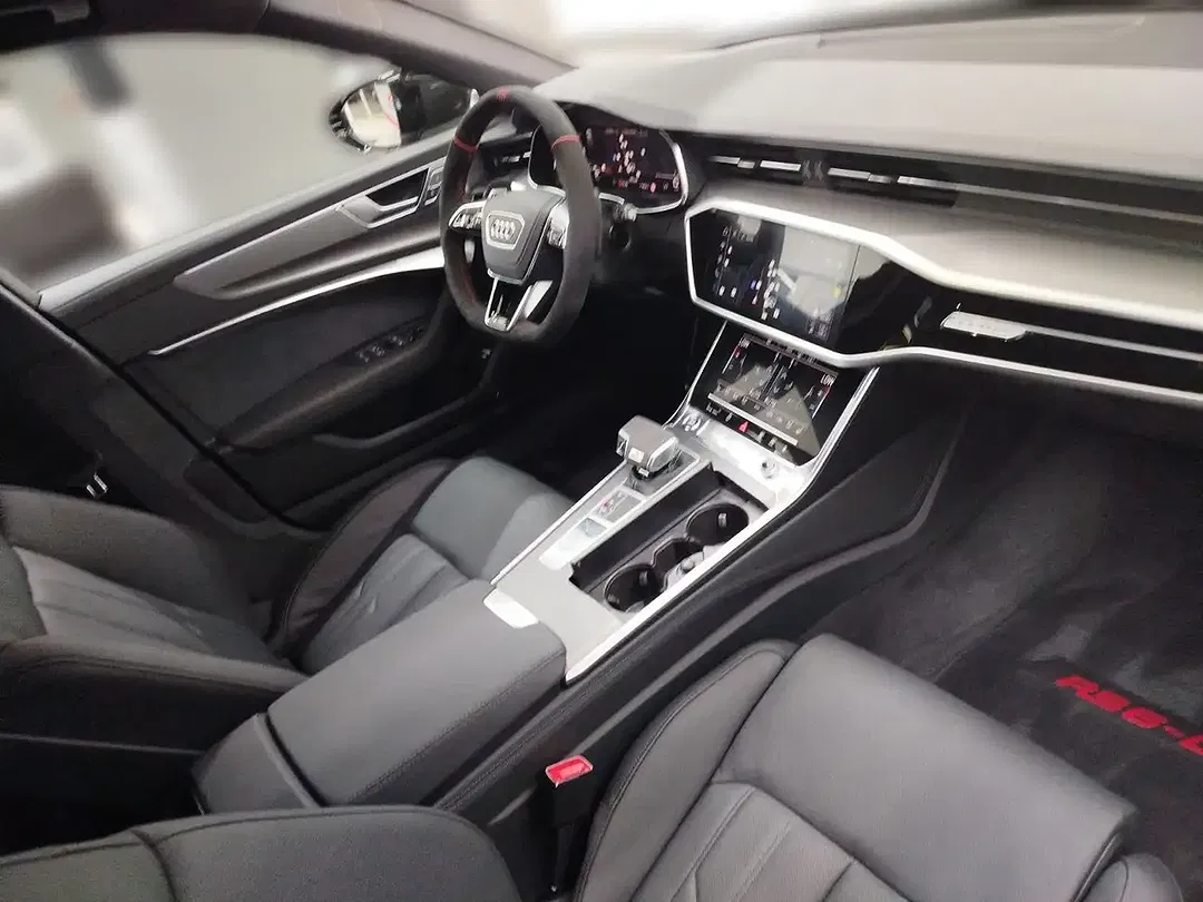 Audi RS6 - Thumbnail 12