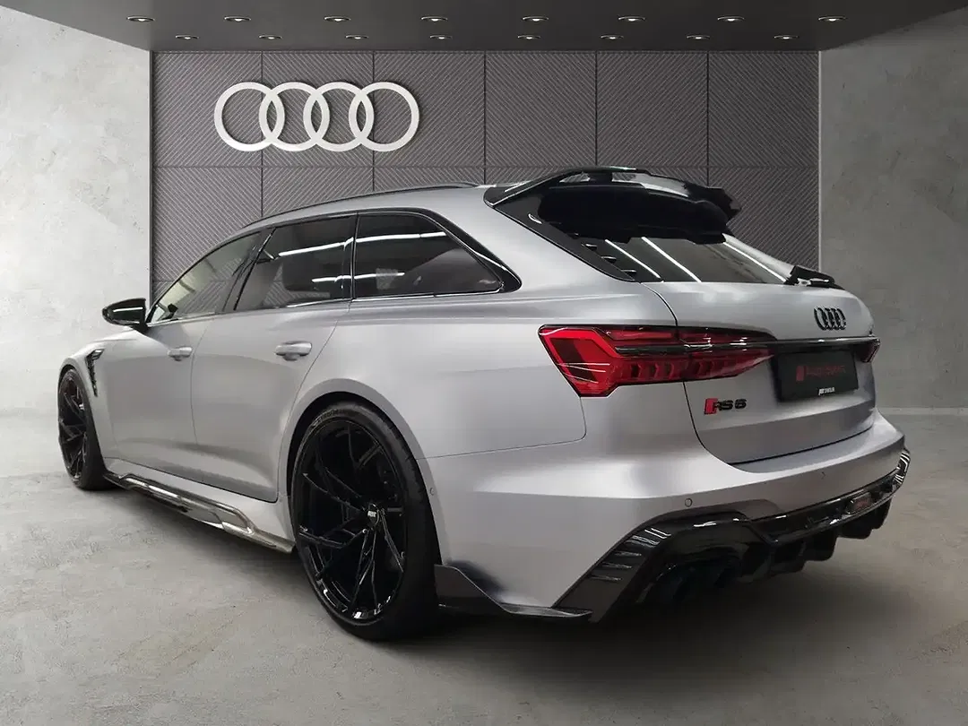 Audi RS6 - Thumbnail 4