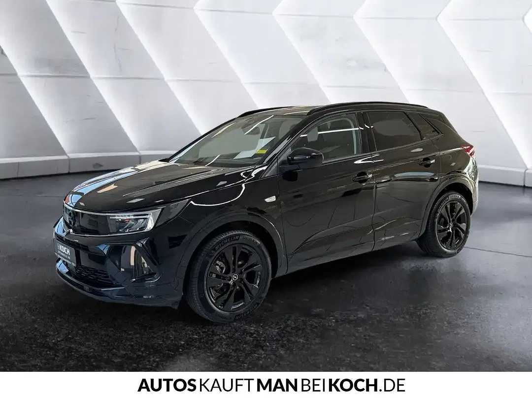 Opel Grandland - Thumbnail 1