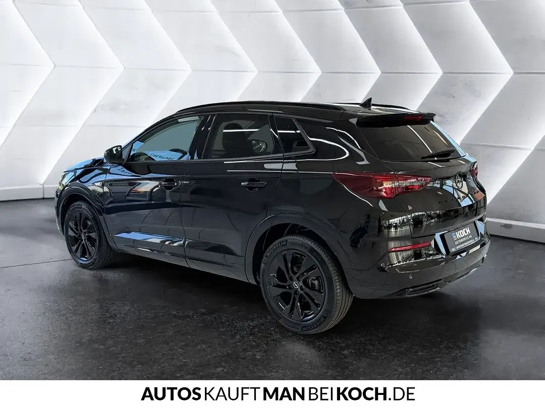 Opel Grandland - Thumbnail 2