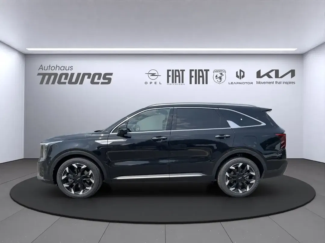 Kia Sorento - Thumbnail 2