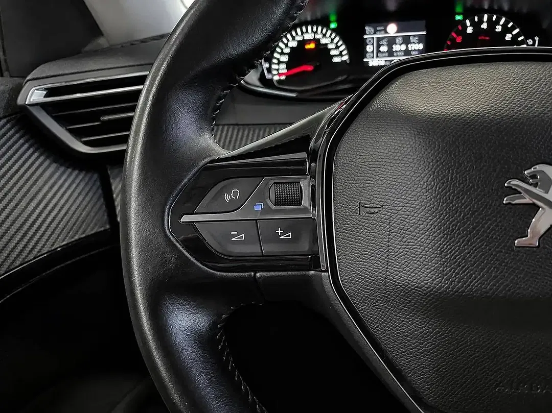 Peugeot 2008 - Thumbnail 13