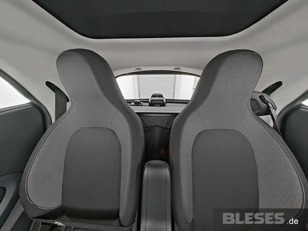 smart forTwo - Thumbnail 9